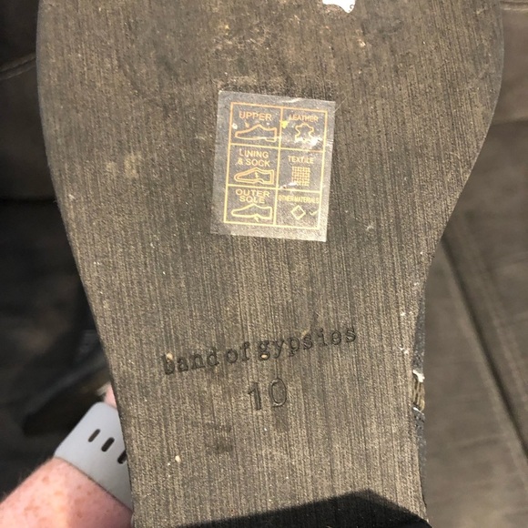 Band of Gypsies Montrose Rustic Western Zip Booties Sz 10 NWOB Distressed Black - Picture 3 of 6